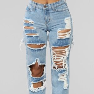 Fashion Nova Boyfriend Distressed Jeans
